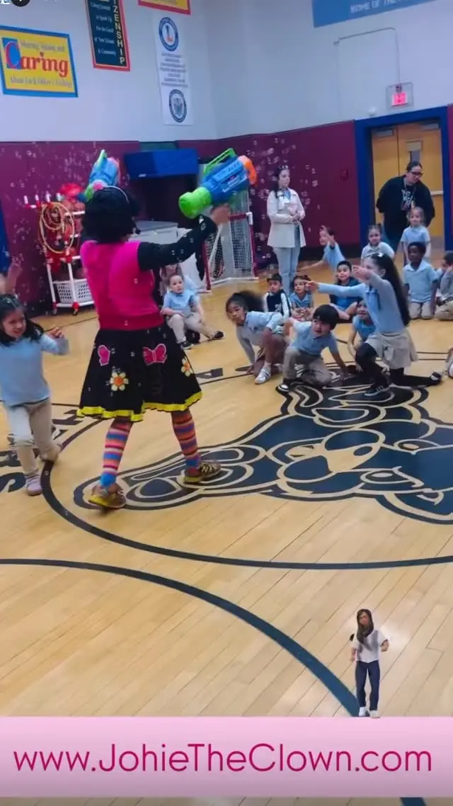 Perfect for: Birthdays • Schools • Parties & Events
Fun • Colorful • Unforgettable Entertainment https://www.johietheclown.com
✨ Reserve your spot now or call: ☎️ 646-285-1343 ☎️
#KidsPartyEntertainer
#BirthdayClown
#Clown
#BubbleShow