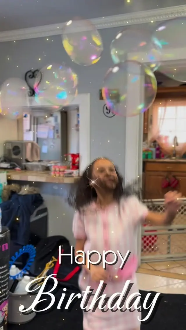 Creating Magical Moments with Johie The Clown! Let us add a touch of magic to your next event
📞 Book today to add a fun twist to your celebration! Visit my website at:
https://www.johietheclown.com
for more details and to reserve your spot.
 ☎️ 646-285-1343 ☎️
#KidsParties
#BubbleShow
#ClownEntertainment
#BalloonTwisting
FacePaintingFun